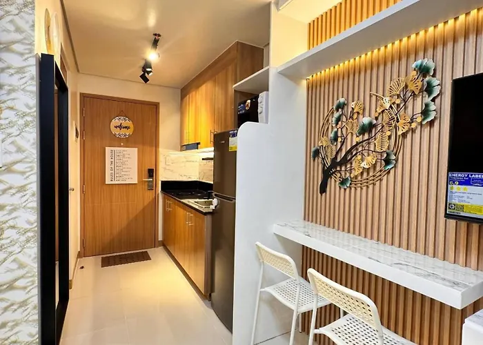 Mjm Cityscape At Red Residences Makati * Manila