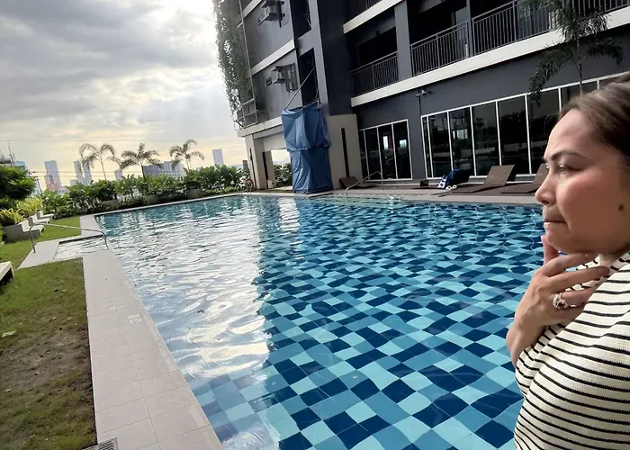 Mjm Cityscape At Red Residences Makati *